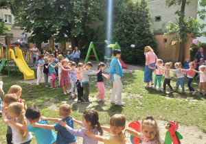 Zdjęcie 15 na 24