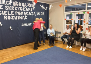 Zdjęcie 39 na 54