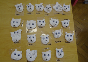 Prace dzieci - misie polarne