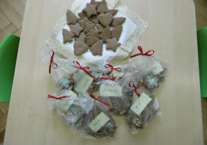 Wszytkie ciastka dzieci.