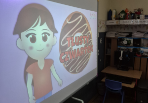 Zdjęcie dziewczynki na monitorze.