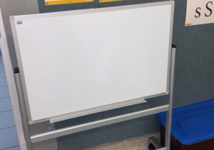 Tablica w sali Juniorów.