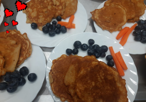 Placuszki z borówkami.