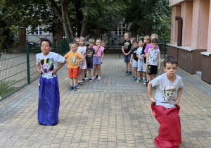 Wyścig w workach.