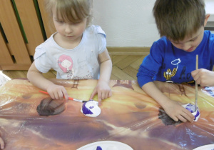 Smyki przygotowują niespodzianki dla Rodziców z okazji Dnia Mamy i Taty