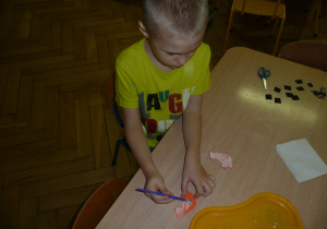 Żaczki przygotowują niespodzianki dla Rodziców z okazji Dnia Mamy i Dnia Taty