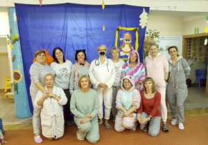 personel przedszkola - zdjęcie grupowe