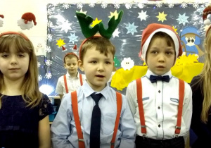 Juniorzy podczas występów Bożonarodzeniowych