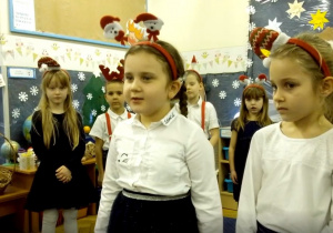 Juniorzy podczas występów Bożonarodzeniowych