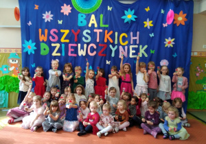 zdjęcie grupowe - Dziewczynki PM39