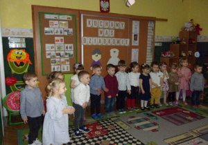 Tuptusie podczas urozystości z okazji Dnia Babci i Dnia Dziadka