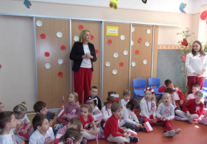 zaproszenie na uroczysty Pokaz Mody Patriotycznej