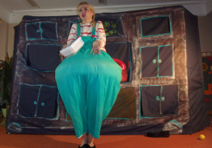 aktorka teatru WidziMiSię